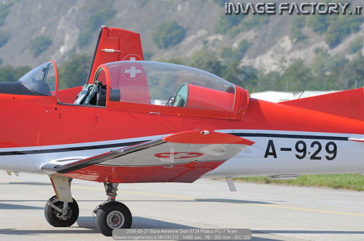 2008-09-27 Base Aerienne Sion 0724 Pilatus PC-7 Team